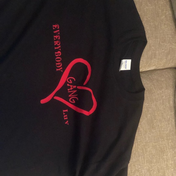 T-Shirt - Picture 1 of 1